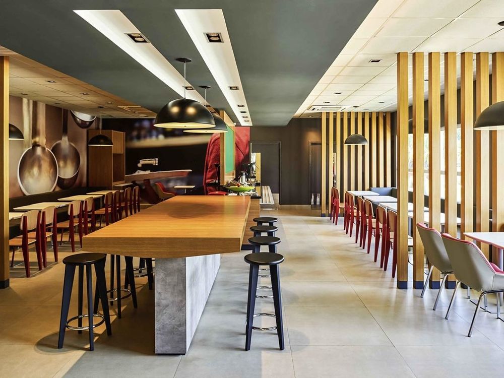 Ibis Macae Hotel Restaurant photo